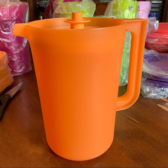 Tupperware Pitcher and Tumblers Set - Picture 2 of 7